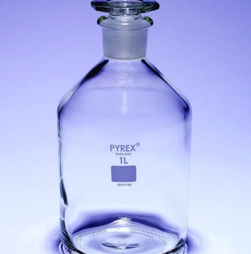 Reagent bottle Pyrex   250ml narrow neck with stopper  pk of 10