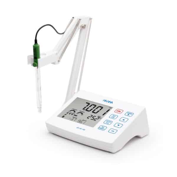 HI-2620 pH and ORP Benchtop meter